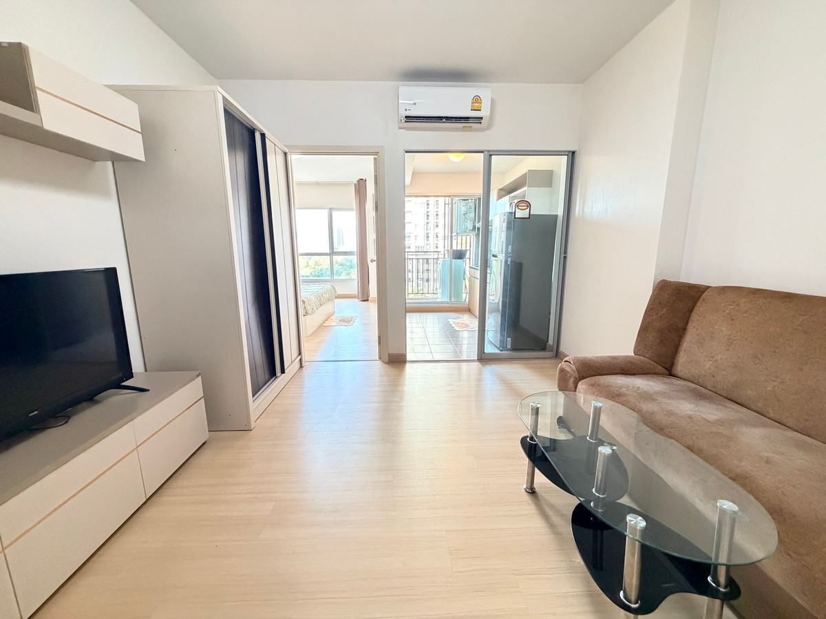 For RentCondoRama9, Petchburi, RCA : Condo for rent near MRT Rama 9 : Supalai Veranda Rama 9 : 1 bedroom | Size 41.5 sq m. | Near KPN Towe only 400 meters.