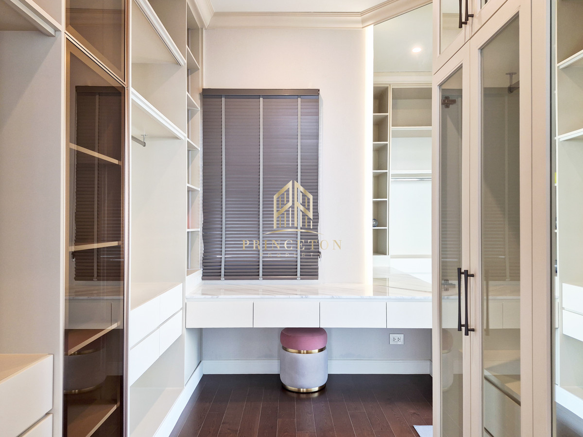 บ้านพัฒนาการ ศรีนครินทร์ : บ้านหรูสไตล์คฤหาสน์ นาราสิริ กรุงเทพกรีฑา 📞 092-4252445 Narasiri Krungthep Kreetha