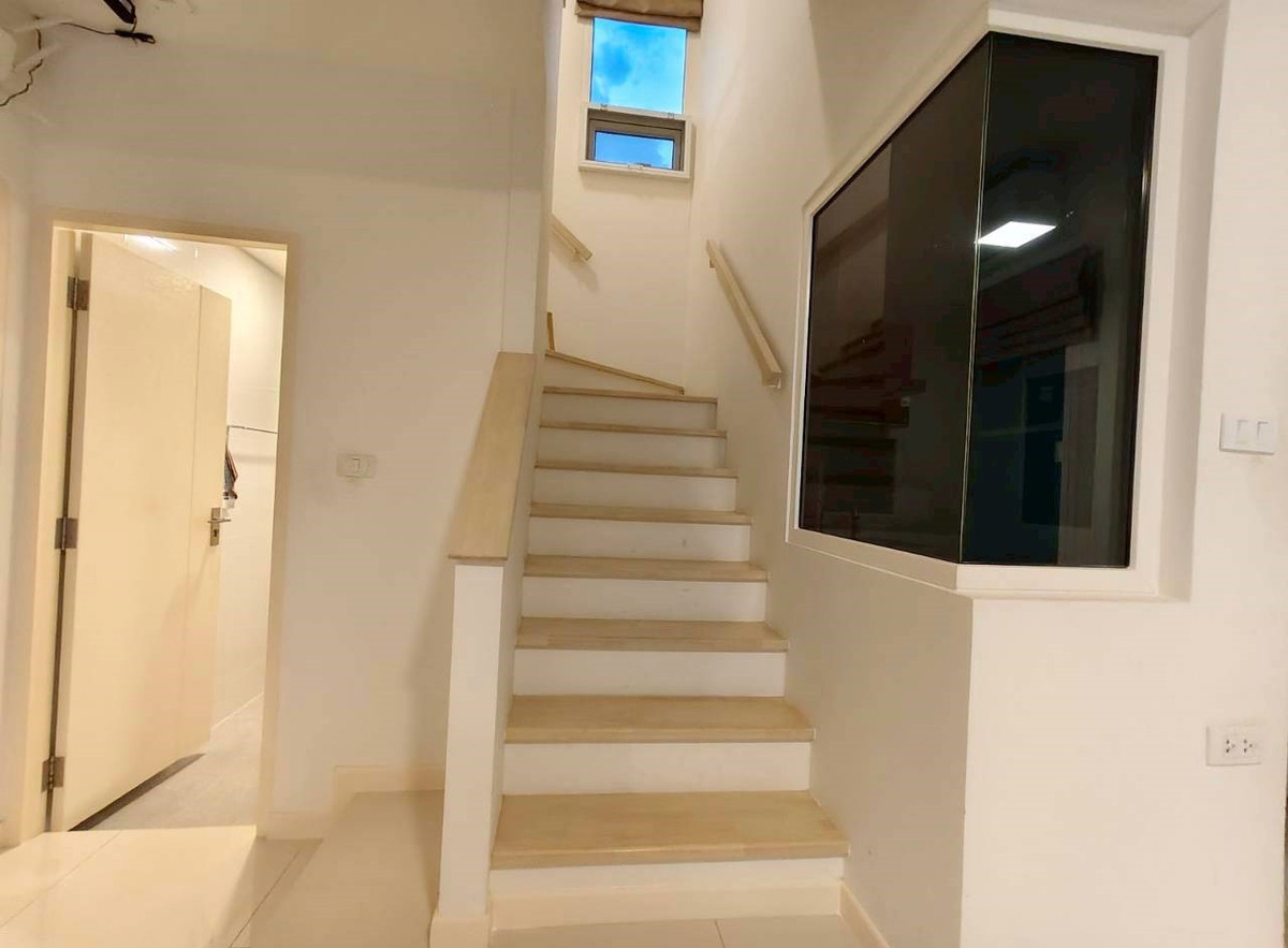 For SaleHousePhutthamonthon, Salaya : 96306 - 2-story detached house for sale and rent, Villaggio Village. Pinklao-Salaya