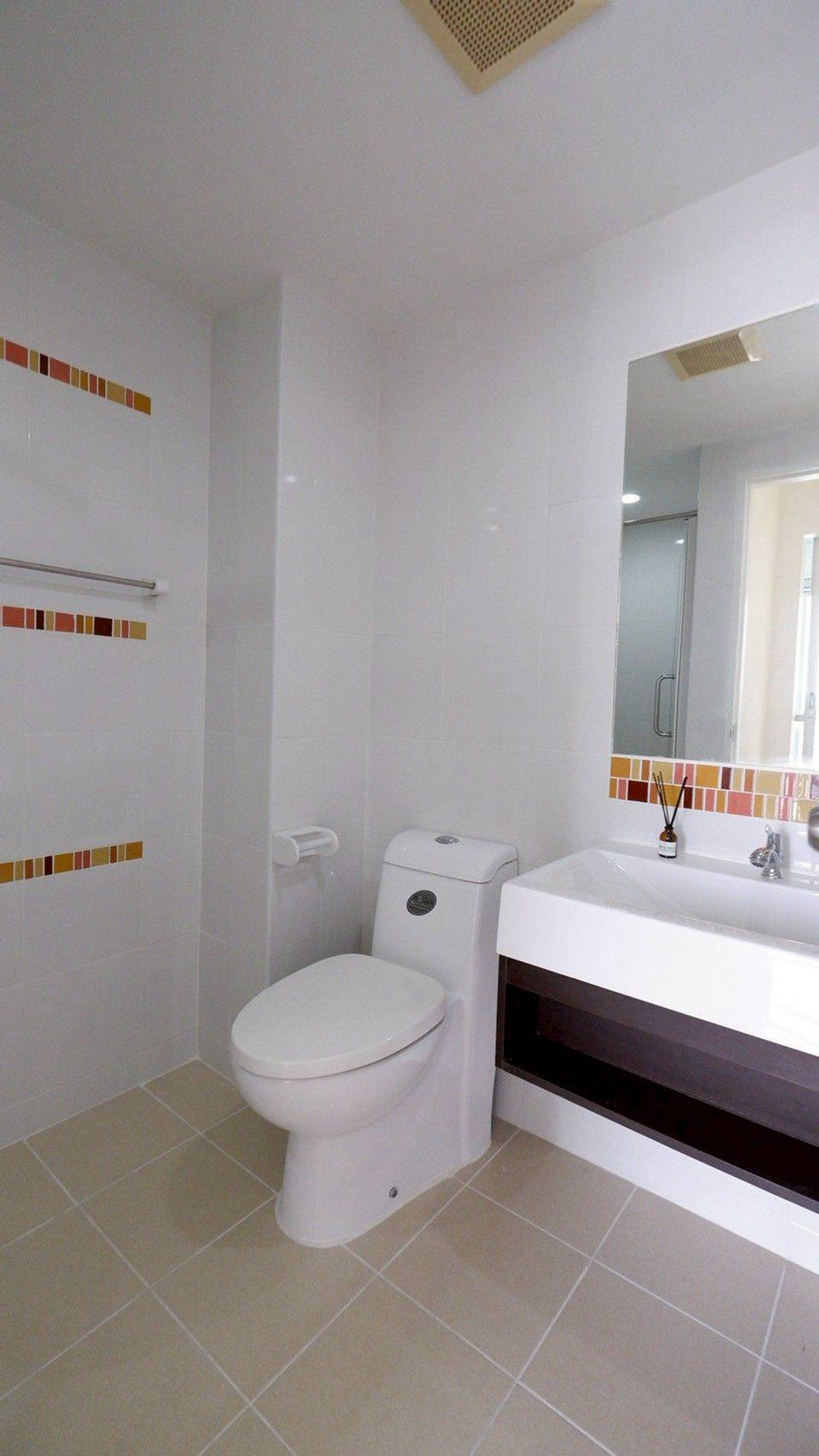 ขายคอนโดวิภาวดี ดอนเมือง หลักสี่ : ‼️เด็น วิภาวดี คอนโดมิเนียม 🚝ใกล้รถไฟฟ้าสายสีแดงและสีชมพูสถานีหลักสี่ 1 km