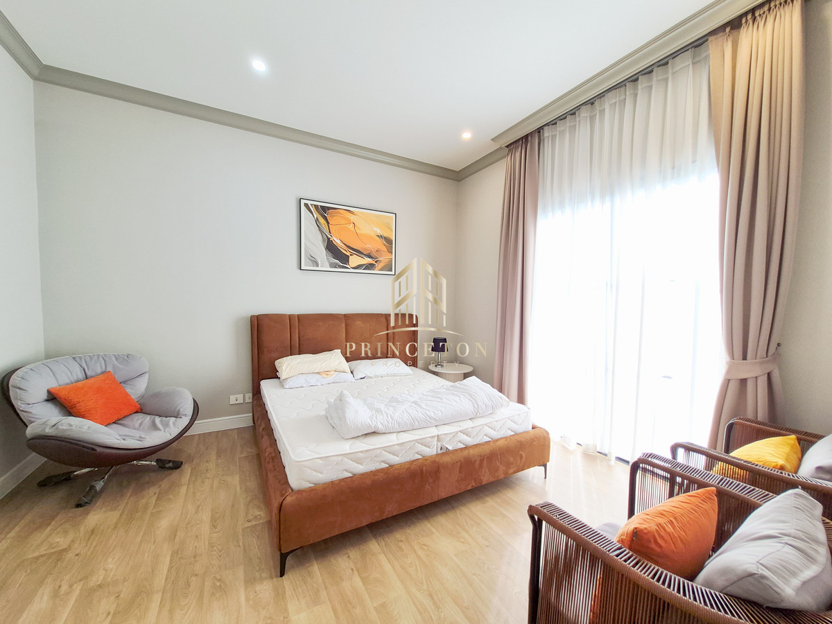 บ้านพัฒนาการ ศรีนครินทร์ : บ้านหรูสไตล์คฤหาสน์ นาราสิริ กรุงเทพกรีฑา 📞 092-4252445 Narasiri Krungthep Kreetha