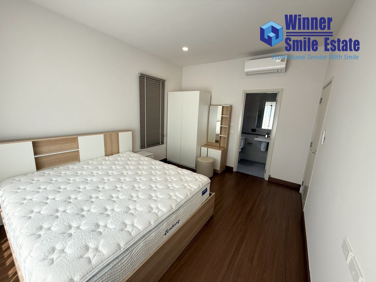 For RentHouseBangna, Bearing, Lasalle : Single house for rent at Britania Bangna - Srivaree, Soi Wat Srivarin Noi, near Mega Bangna. Beautiful house, fully furnished