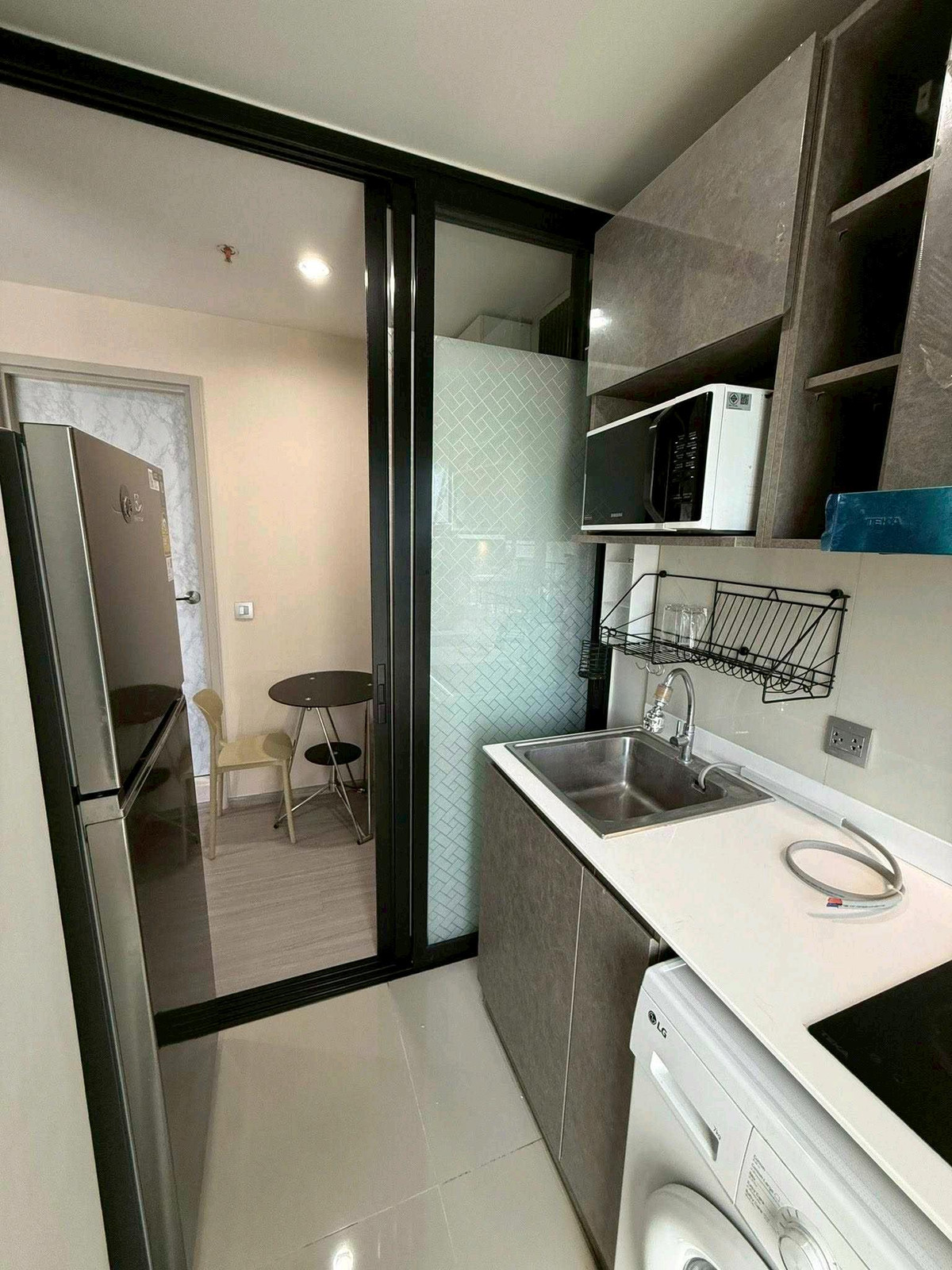 For RentCondoSamut Prakan,Samrong : #E125🎉170369 Condo for rent at Aspire Erawan Prime