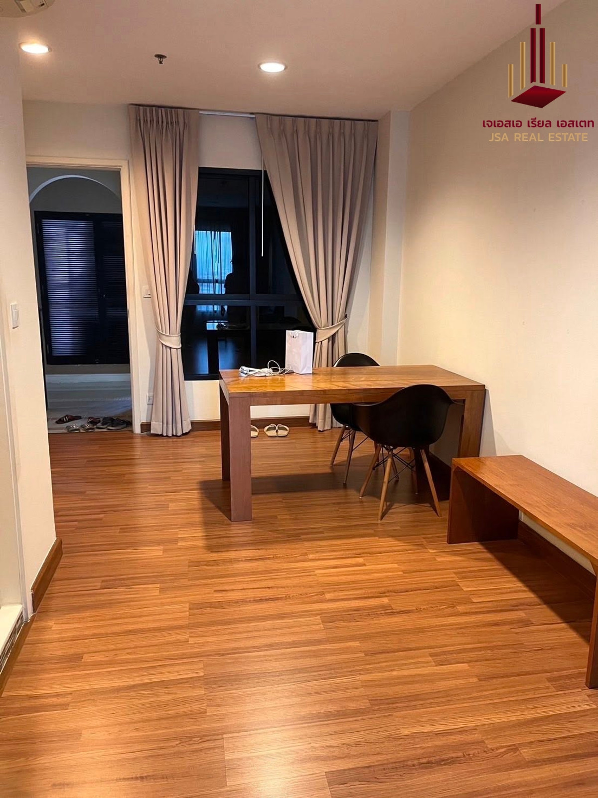 ให้เช่าคอนโดอารีย์ อนุสาวรีย์ : ✨ For Rent: The Crest Phaholyothin 11  Condo ✨  💰 Only 19,000 THB/month