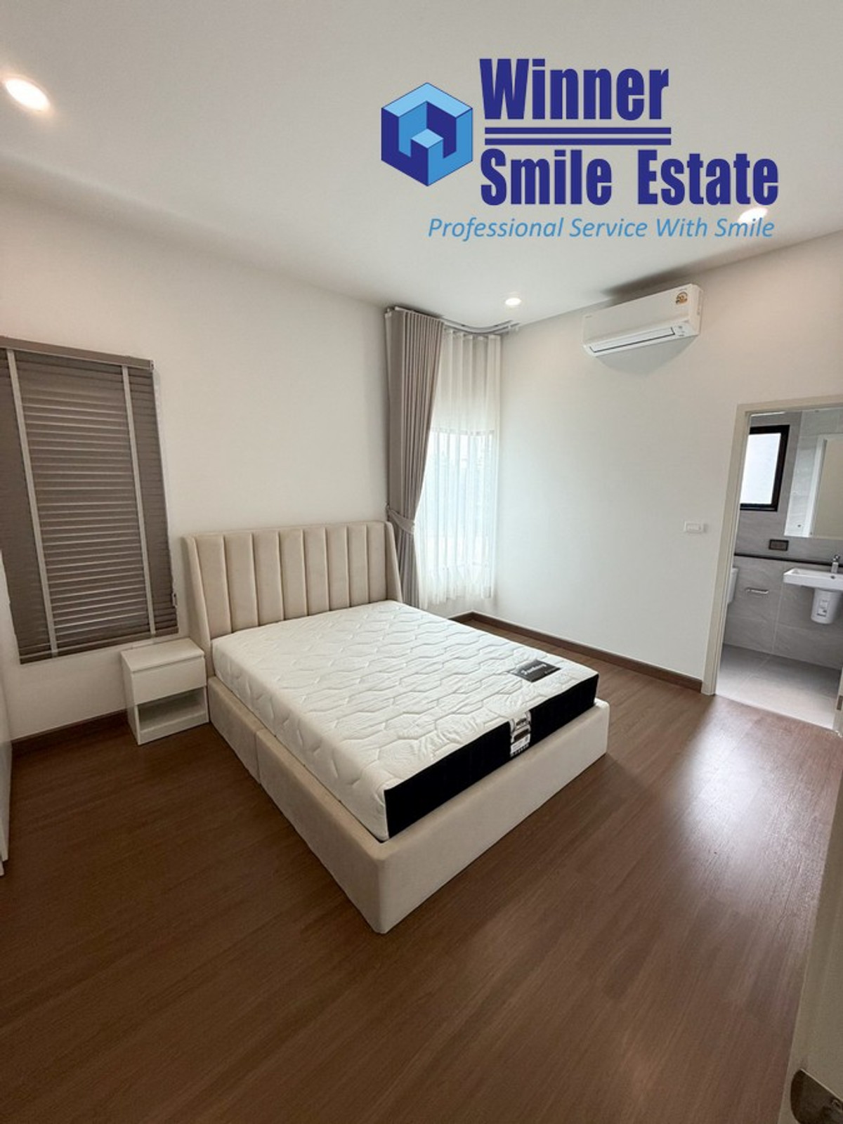 For RentHouseBangna, Bearing, Lasalle : Single house for rent at Britania Bangna - Srivaree, Soi Wat Srivarin Noi, near Mega Bangna. Beautiful house, fully furnished