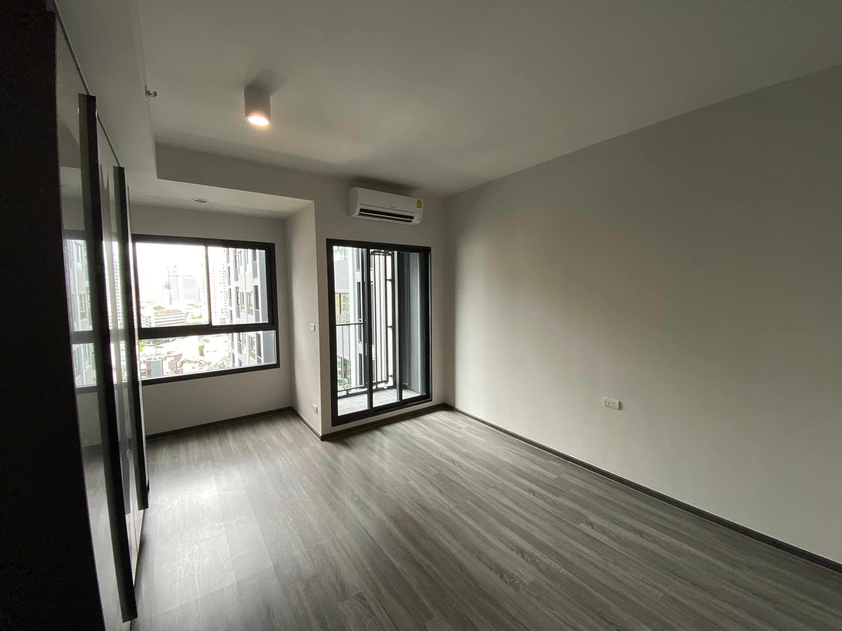 ให้เช่าคอนโดสยาม จุฬา สามย่าน : Ideo Chula Samyan【𝐒𝐄𝐋𝐋 & 𝐑𝐄𝐍𝐓】🔥ห้องใหม่ ขนาดน่ารัก ตกแต่งได้ตามใจ ส่วนกลางครบครัน ใกล้สามย่านมิตรทาวน์🔥 ติดต่อไลน์ไอดี: @hacondo