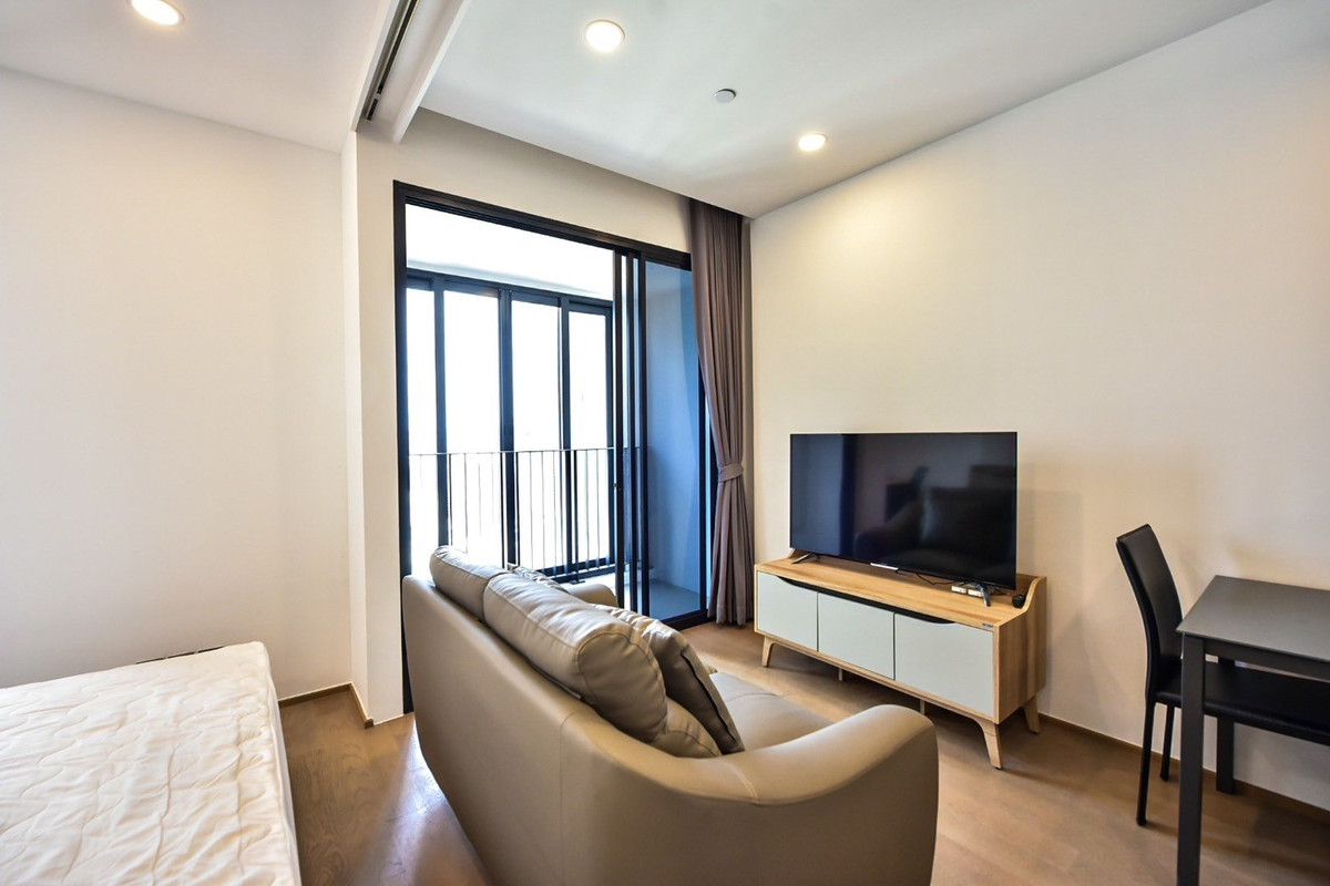 ขายคอนโดสยาม จุฬา สามย่าน : Ashton Chula Silom【𝐒𝐄𝐋𝐋 & 𝐑𝐄𝐍𝐓】🔥ห้องสวย สไตล์ลักซู เฟอร์นิเจอร์จัดเต็ม ส่วนกลางครบครัน ใกล้สามย่านมิตรทาวน์🔥 ติดต่อไลน์ไอดี: @hacondo