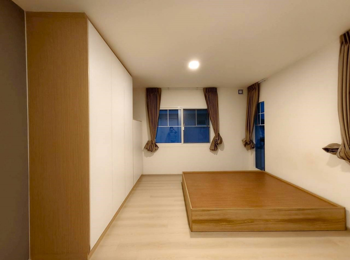 For SaleHousePhutthamonthon, Salaya : 96306 - 2-story detached house for sale and rent, Villaggio Village. Pinklao-Salaya