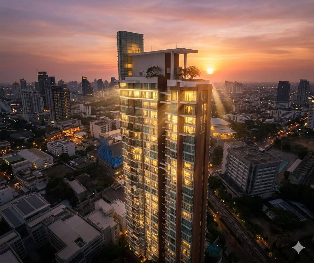 For RentCondoSukhumvit, Asoke, Thonglor : Luxury 2BR Condo Near BTS Ekkamai | Fullerton Sukhumvit | Pet Friendly