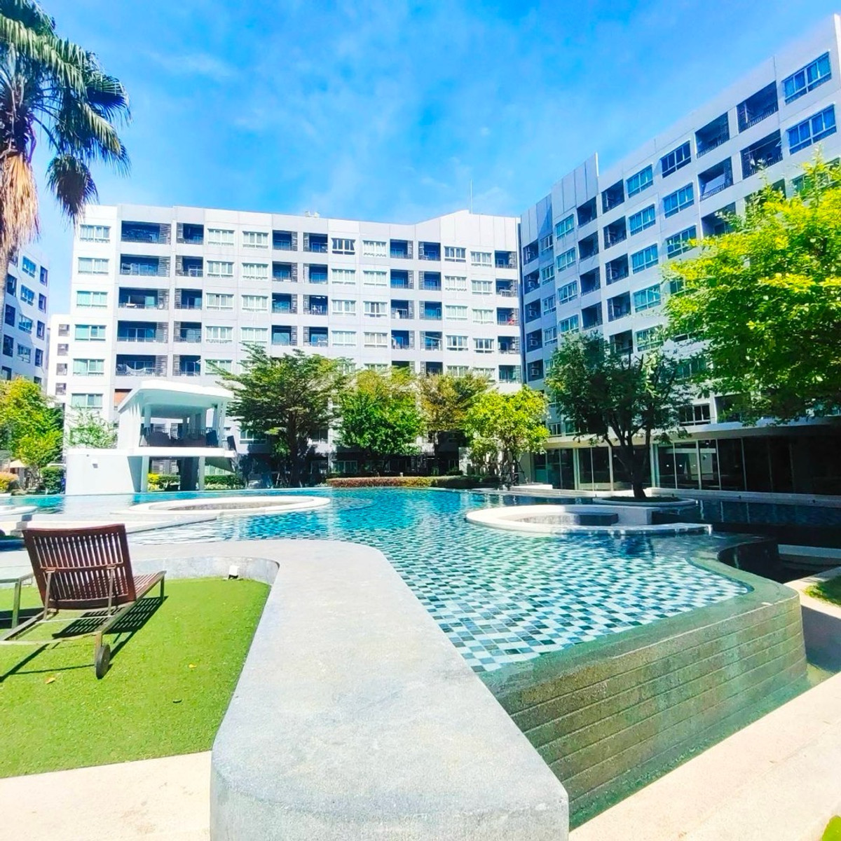 ขายคอนโดอ่อนนุช อุดมสุข : Elio Del Ray สุขุมวิท64 ขายขาดทุน