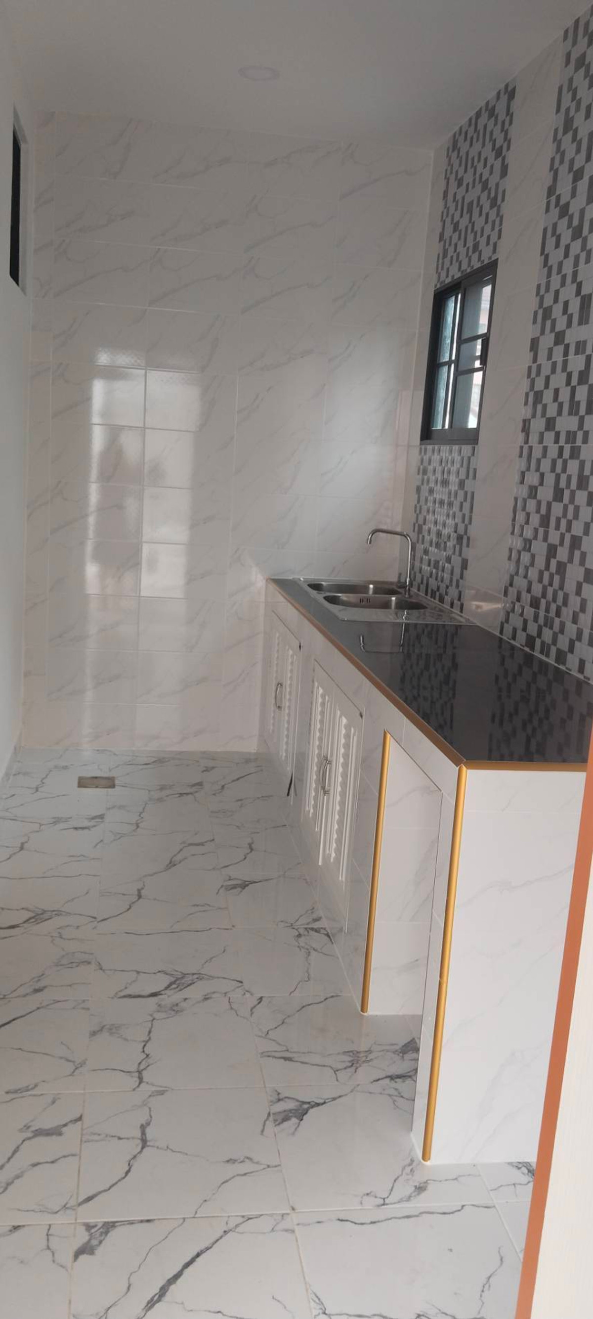 ให้เช่าทาวน์โฮมนวมินทร์ รามอินทรา : ⚡ ให้เช่า ทาวน์โฮม 2 ชั้น ซอย รามอินทรา 119 ใกล้ BTS ขนาด 30 ตร.ว. ⚡