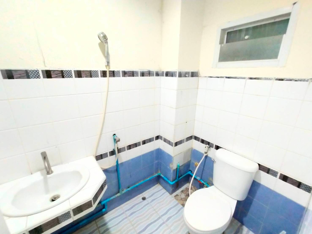 For RentTownhomeMin Buri, Romklao : ⚡ For rent, 3-story townhome, Soi Ramkhamhaeng 176, size 17 sq m. ⚡