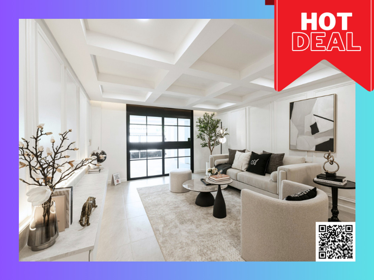 ขายทาวน์โฮมสุขุมวิท อโศก ทองหล่อ : 📌[𝐑𝐚𝐫𝐞 𝐔𝐧𝐢𝐭] ทาวน์โฮมรีโนเวทใหม่ พร้อม 𝐁𝐮𝐢𝐥𝐭-𝐢𝐧 สวย จัดเต็ม พร้อมแถมฟรี! เฟอร์นิเจอร์ตามภาพ สนใจติดต่อ 095-424-3656