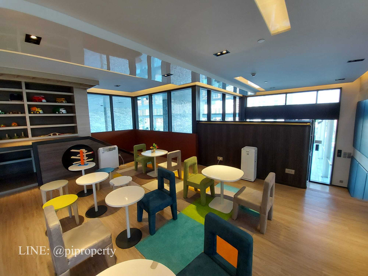 ให้เช่าคอนโดสุขุมวิท อโศก ทองหล่อ : ให้เช่าห้องชุด 2 ห้องนอน วิวสวย ในโครงการ BEATNIQ Sukhumvit 32 ย่านทองหล่อ ตกแต่งครบครัน พร้อมเข้าอยู่ได้ทันที สัมผัสไลฟ์สไตล์ทองหล่อ