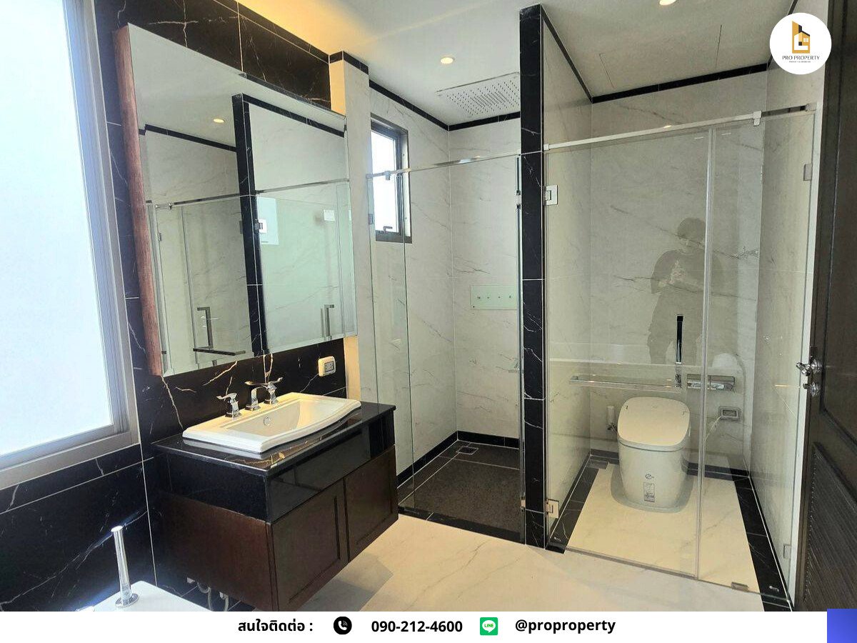 บ้านลาดกระบัง สุวรรณภูมิ : คฤหาสน์หรู 