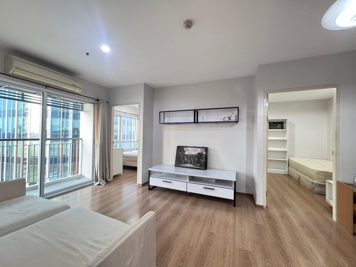 ให้เช่าคอนโดลาดพร้าว เซ็นทรัลลาดพร้าว : Sym Vibha Ladprao ว่างพร้อมให้เช่า 2 bedroom, Fully Furnished , ใกล้ bts,Mrt และตลาดและออฟฟิศมากมาย