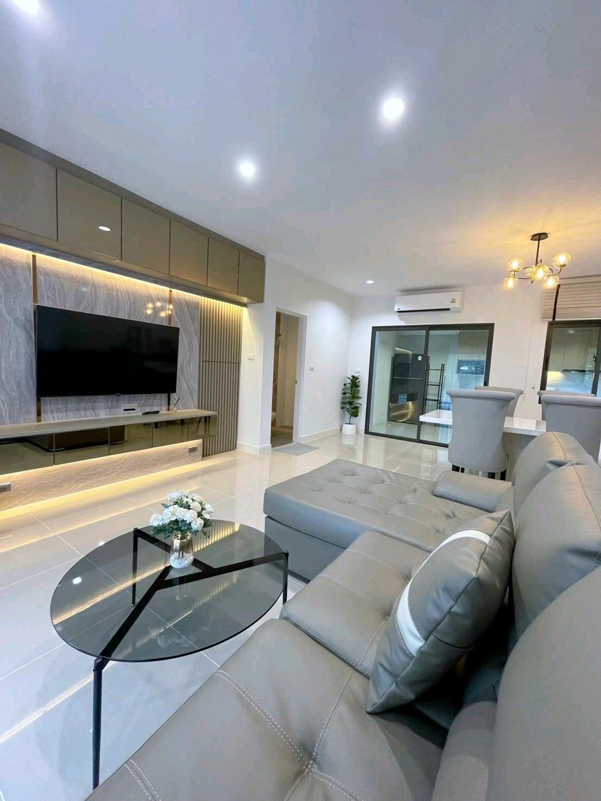 For RentTownhomeBangna, Bearing, Lasalle : 🔥🔥 Townhome for Rent Pleno Sukhumvit - Bangna 3 🔥🔥 Nearby Mega bangna