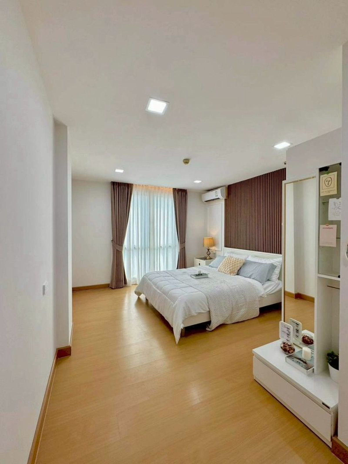 ขายคอนโดโชคชัย4 ลาดพร้าว71 : 🔥ขายด่วน! เดอะ นิช คอนโด ลาดพร้าว 48  🎁ห้องกว้าง รีโนเวทใหม่กริ๊บ✨ ผ่อนเริ่มเพียง 8,xxx บ./เดือน ถูกกว่าเช่า!🎁