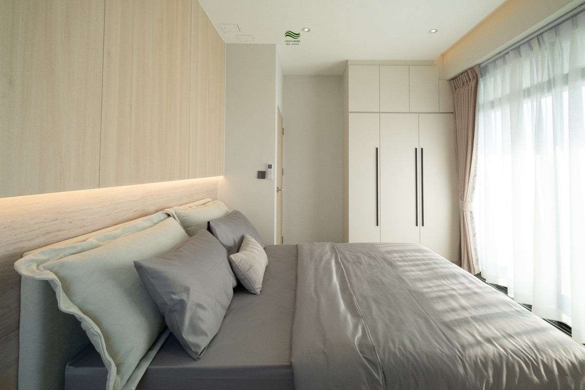 ขายคอนโดพัฒนาการ ศรีนครินทร์ : ห้องใหญ่ 87 ตรม วิวเมือง