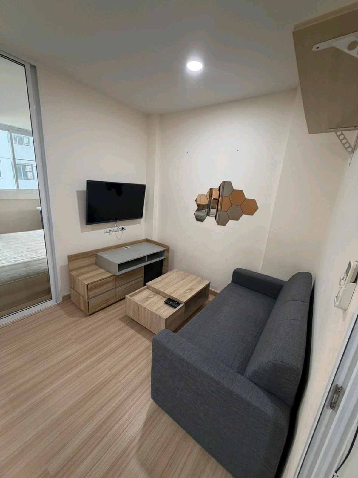 ให้เช่าคอนโดพระราม 8 สามเสน ราชวัตร : 🍒ให้เช่าคอนโด ชาโตว์ อินทาวน์ พระราม 8 ใกล้สะพานพระราม 8 ใกล้ศิริราช และ MRT บางยี่ขัน 
