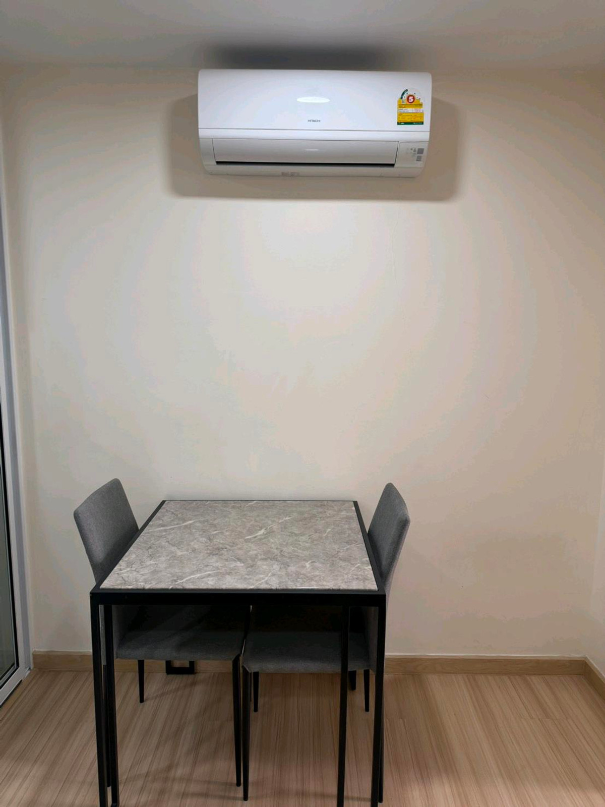 ให้เช่าคอนโดพระราม 8 สามเสน ราชวัตร : 🍒ให้เช่าคอนโด ชาโตว์ อินทาวน์ พระราม 8 ใกล้สะพานพระราม 8 ใกล้ศิริราช และ MRT บางยี่ขัน 
