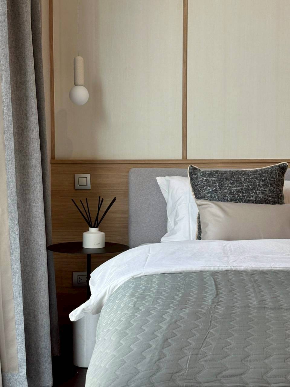 For RentCondoSukhumvit, Asoke, Thonglor : For Rent Condo Laviq Sukhumvit 57 fully furnished (S15-3004)