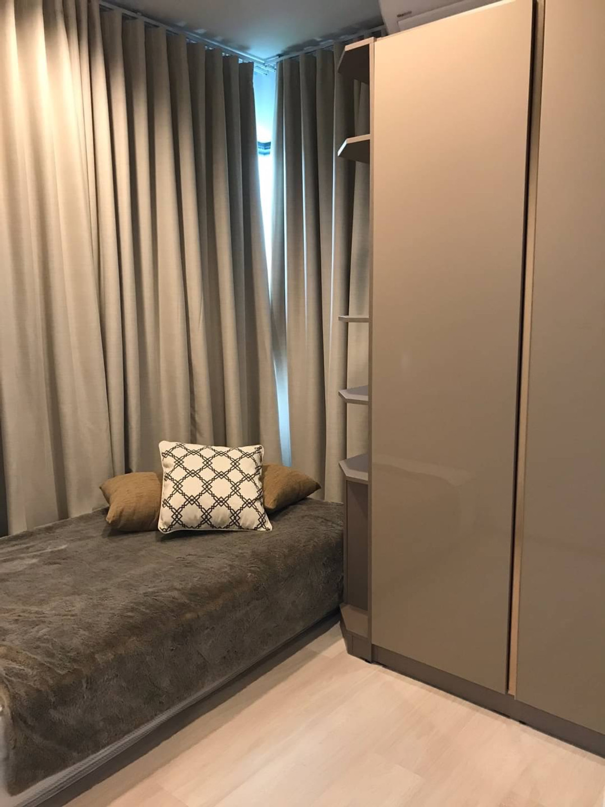 For RentCondoWitthayu, Chidlom, Langsuan, Ploenchit : For rent Life One Wireless 2 bedrooms 40k/month! Near BTS Ploenchit, beautiful central area, ready to move in