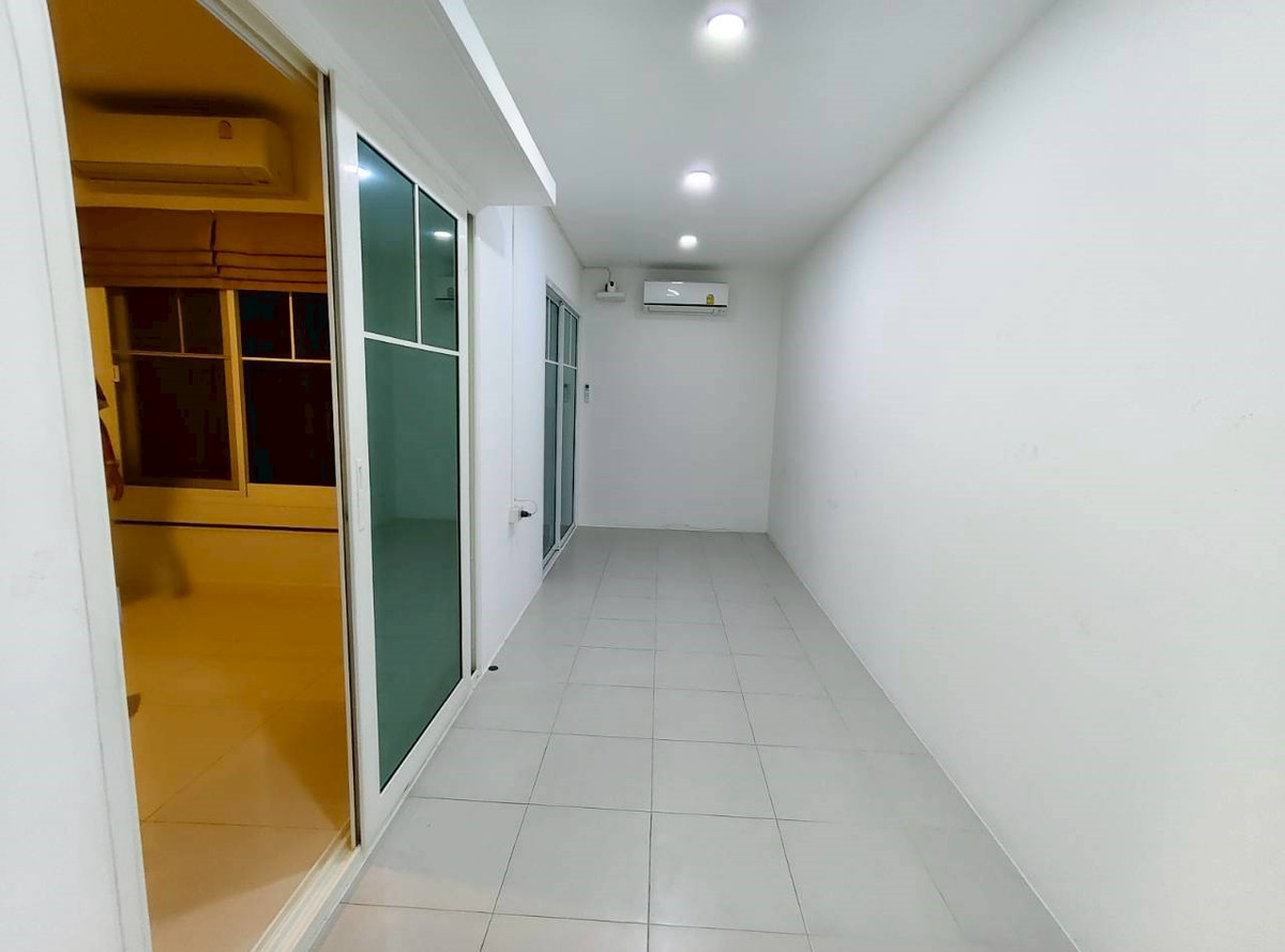 For SaleHousePhutthamonthon, Salaya : 96306 - 2-story detached house for sale and rent, Villaggio Village. Pinklao-Salaya