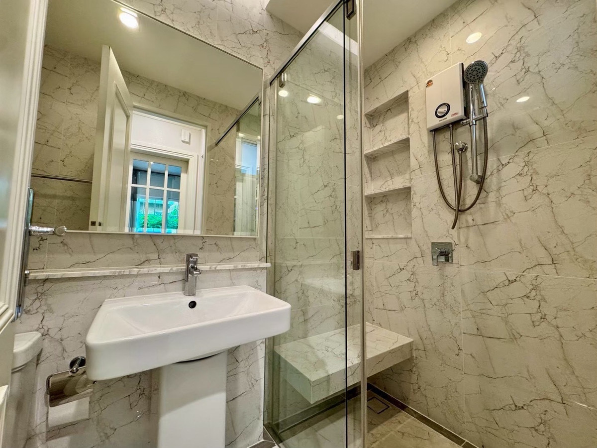 For RentHouseBangna, Bearing, Lasalle : For rent, detached house, Nantawan Bangna KM.7 For Rent Nantawan Bangna KM7