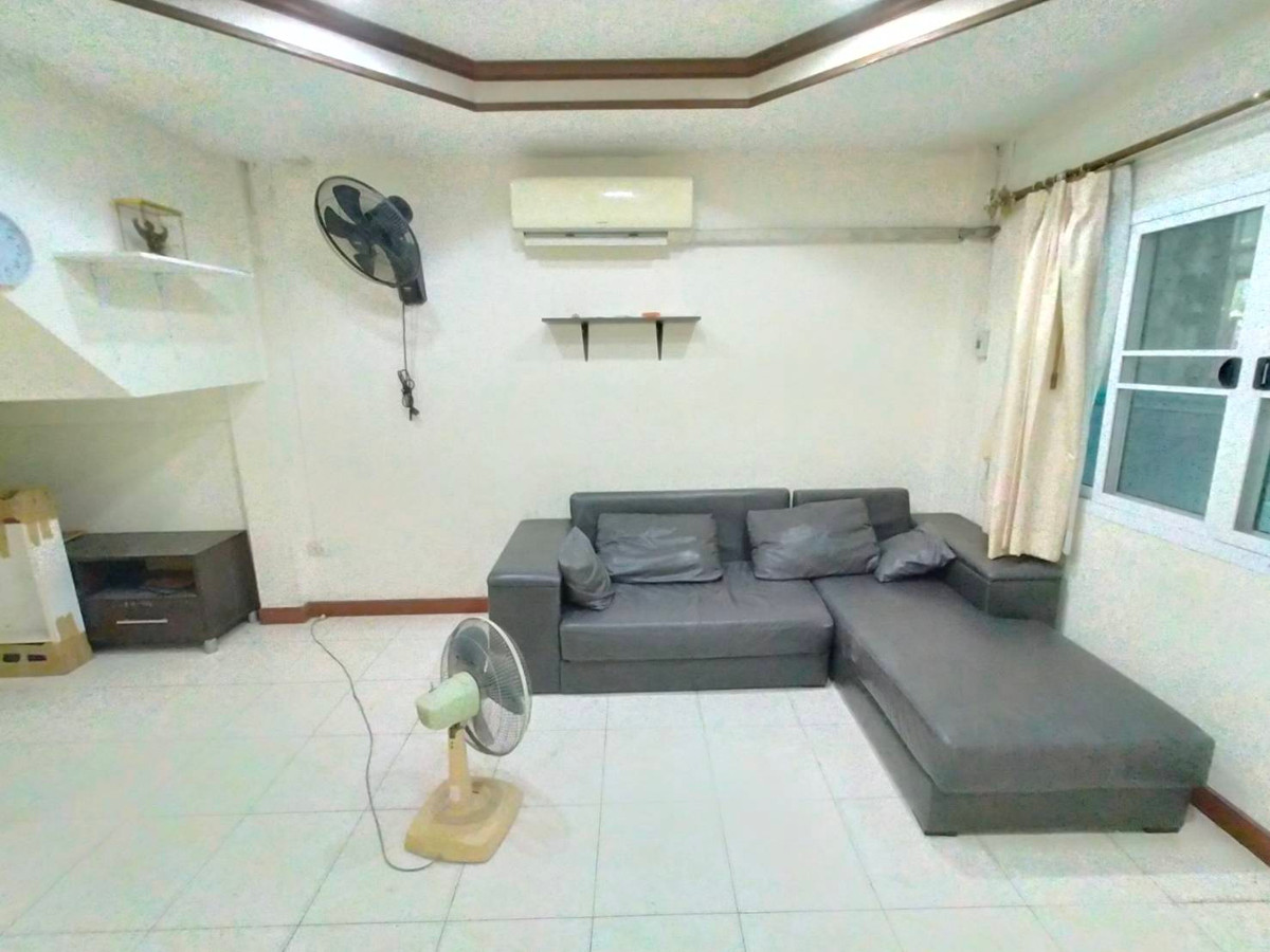For RentTownhomeMin Buri, Romklao : ⚡ For rent, 3-story townhome, Soi Ramkhamhaeng 176, size 17 sq m. ⚡