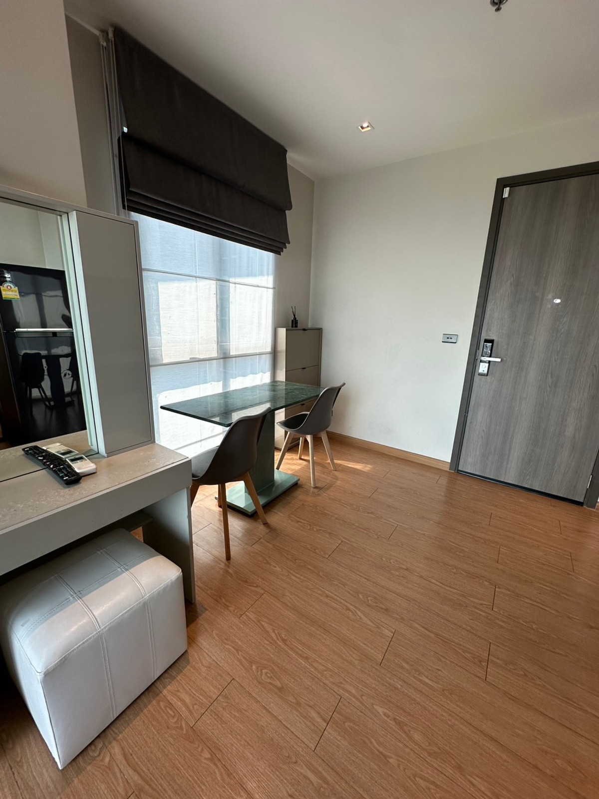 For RentCondoThaphra, Talat Phlu, Wutthakat : Whizdom Ratchada Tha Phra, next to BTS Talat Phlu, very beautiful room and view. Vacant and ready to rent.