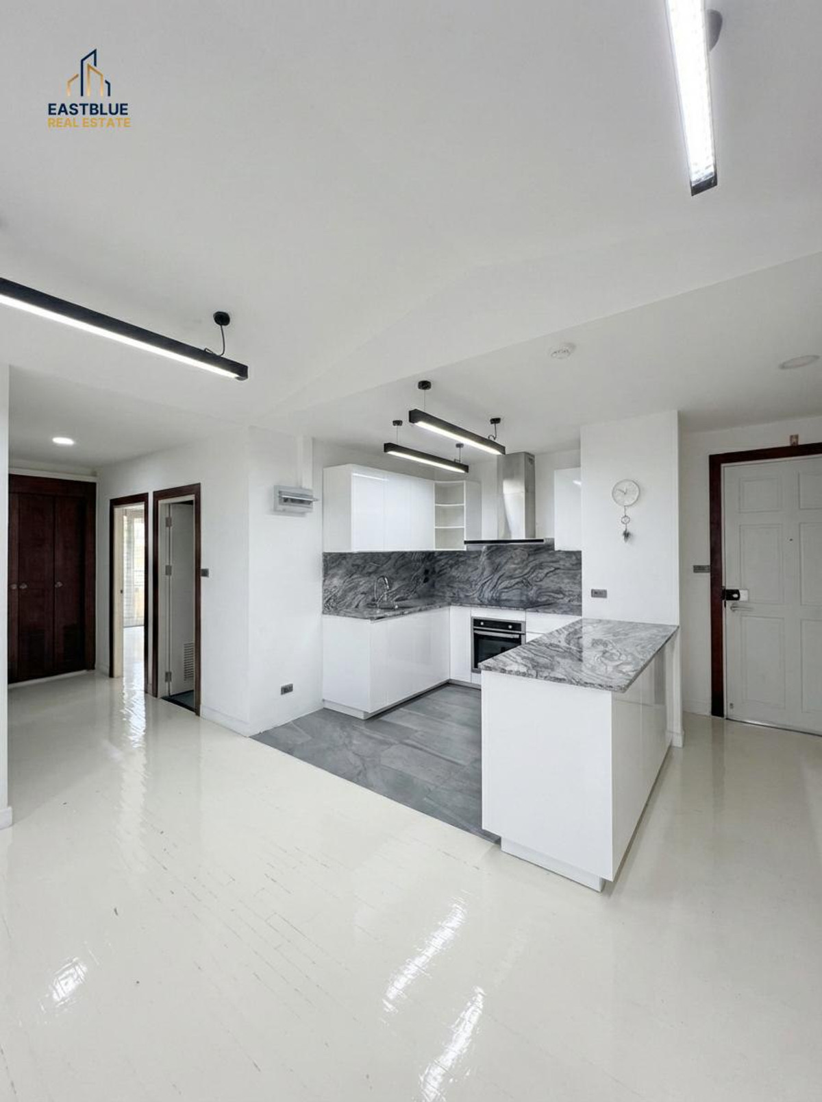 ขายคอนโดสาทร นราธิวาส : Baan Siri Sathorn Suanplu / ห้องกว้าง ทิศเหนือ โปร่งโล่งลมเย็นสบาย ราคาดีที่สุดในตลาด / 2 ห้องนอน 107 ตร.ม. โทร 0937890899