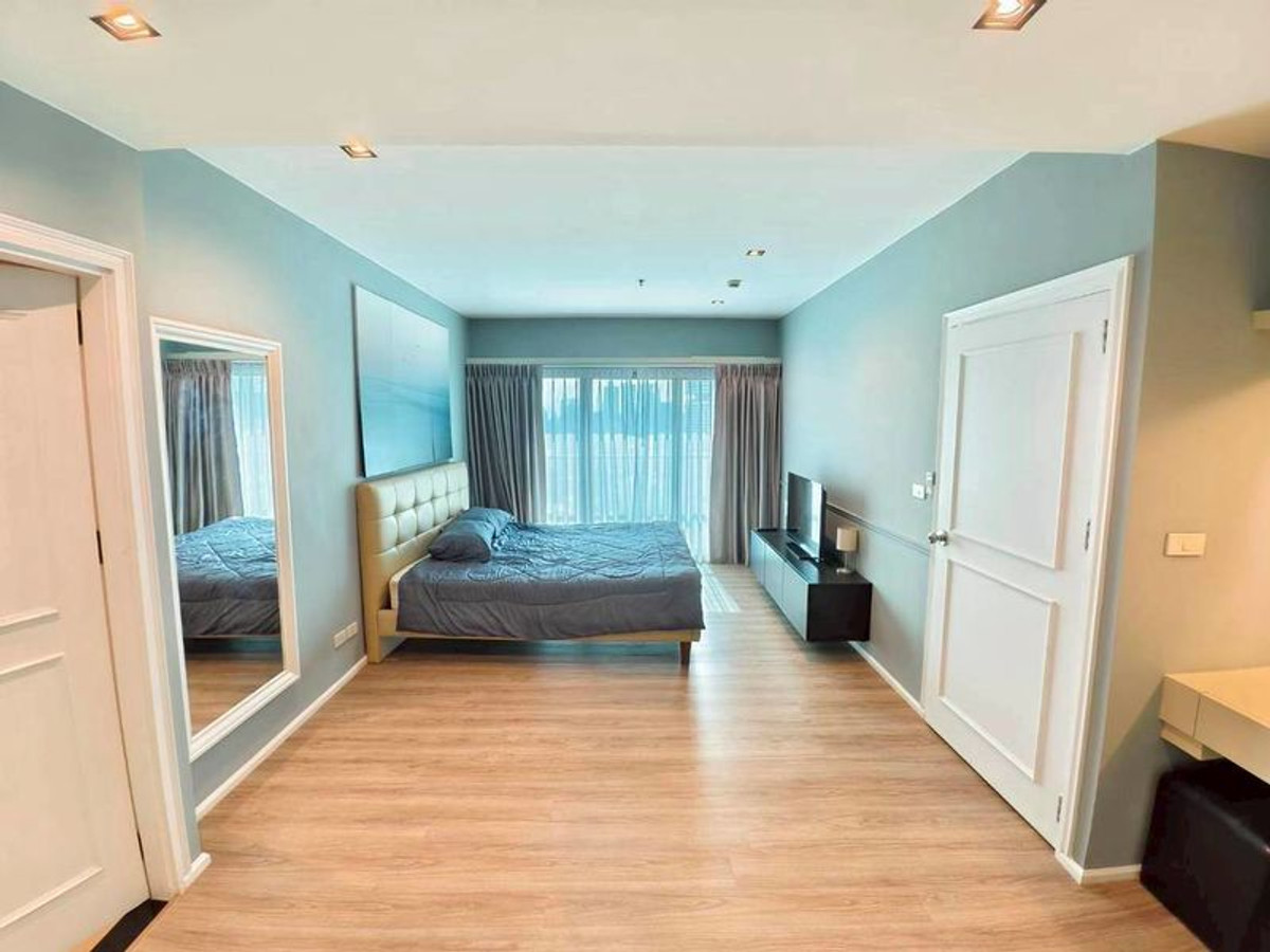 ขายคอนโดสุขุมวิท อโศก ทองหล่อ : Noble Remix / คอนโดติด BTS ทองหล่อ ชั้นสูงวิวโล่ง ราคาดีมาก / 2 ห้องนอน 78 ตร.ม. โทร 0937890899