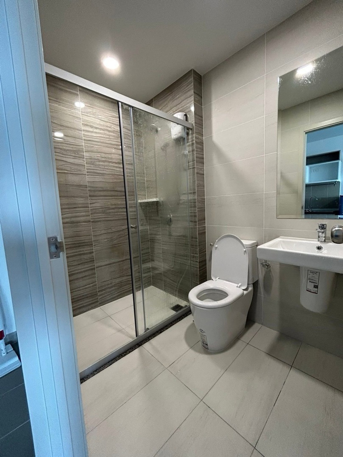 For RentCondoPinklao, Charansanitwong : #Z5027💥 170369 🔥Condo for rent Supalai Park Yaek Fai Chai Station.