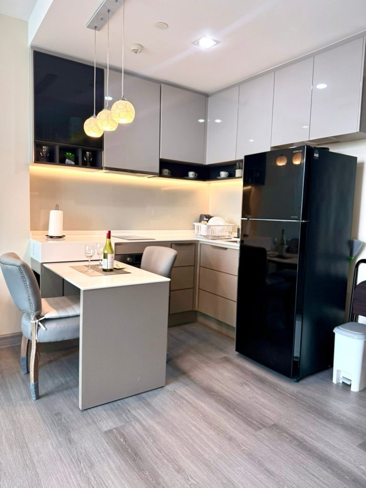 ให้เช่าคอนโดบางซื่อ วงศ์สว่าง เตาปูน : 📍โครงการ : 333 Riverside (333 ริเวอร์ไซด์)
🚝 ใกล้ : MRT สถานีบางโพ ประมาณ 400 เมตร
💵 ราคาเช่า : 25,000 บาท / เดือน