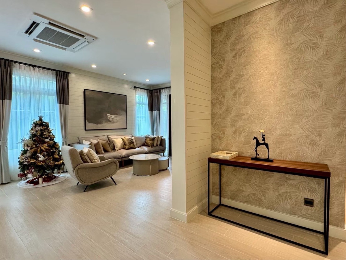 For RentHouseBangna, Bearing, Lasalle : For rent, detached house, Nantawan Bangna KM.7 For Rent Nantawan Bangna KM7