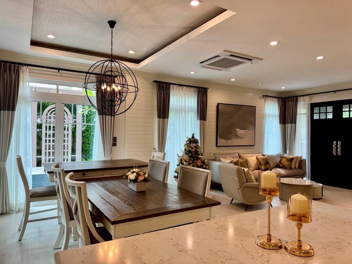 For RentHouseBangna, Bearing, Lasalle : For rent, detached house, Nantawan Bangna KM.7 For Rent Nantawan Bangna KM7