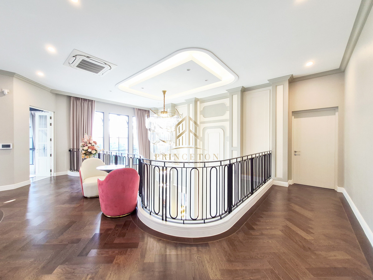 บ้านพัฒนาการ ศรีนครินทร์ : บ้านหรูสไตล์คฤหาสน์ นาราสิริ กรุงเทพกรีฑา 📞 092-4252445 Narasiri Krungthep Kreetha