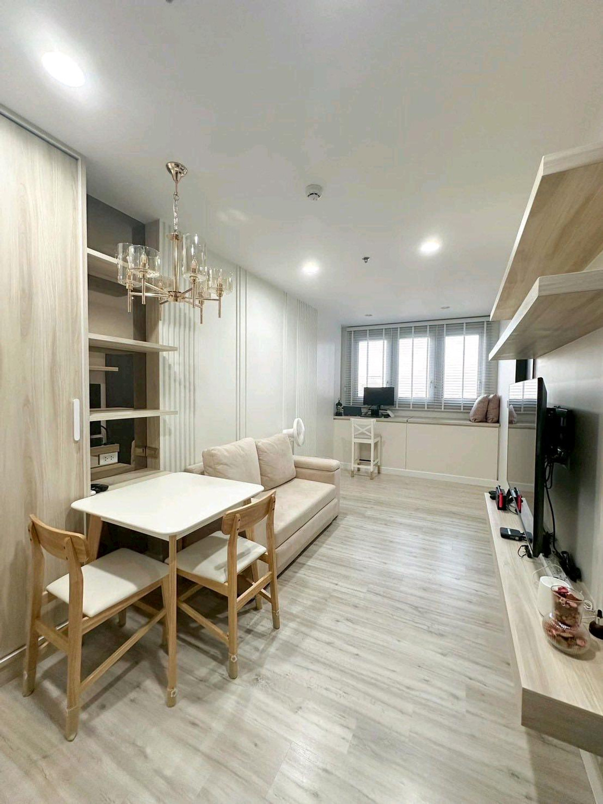 For RentCondoRatchadapisek, Huaikwang, Suttisan : #E126🎉170369 Condo for Rent XT HUAIKHWANG