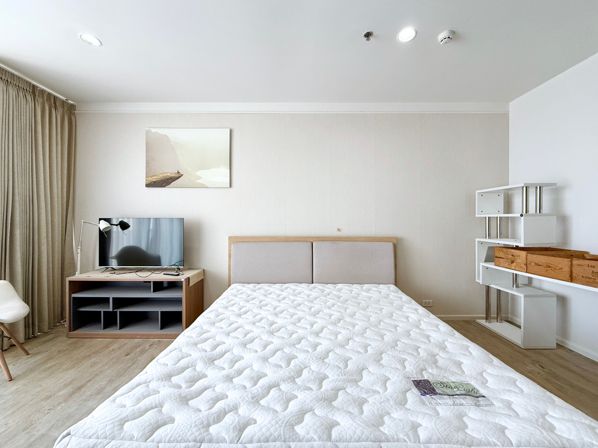 ขายคอนโดลาดพร้าว เซ็นทรัลลาดพร้าว : 🚀 The issara Ladprao - 35ตรม. สตูดิโอ ชั้นสูง วิวโล่ง 092-545-6151 (ทีม)