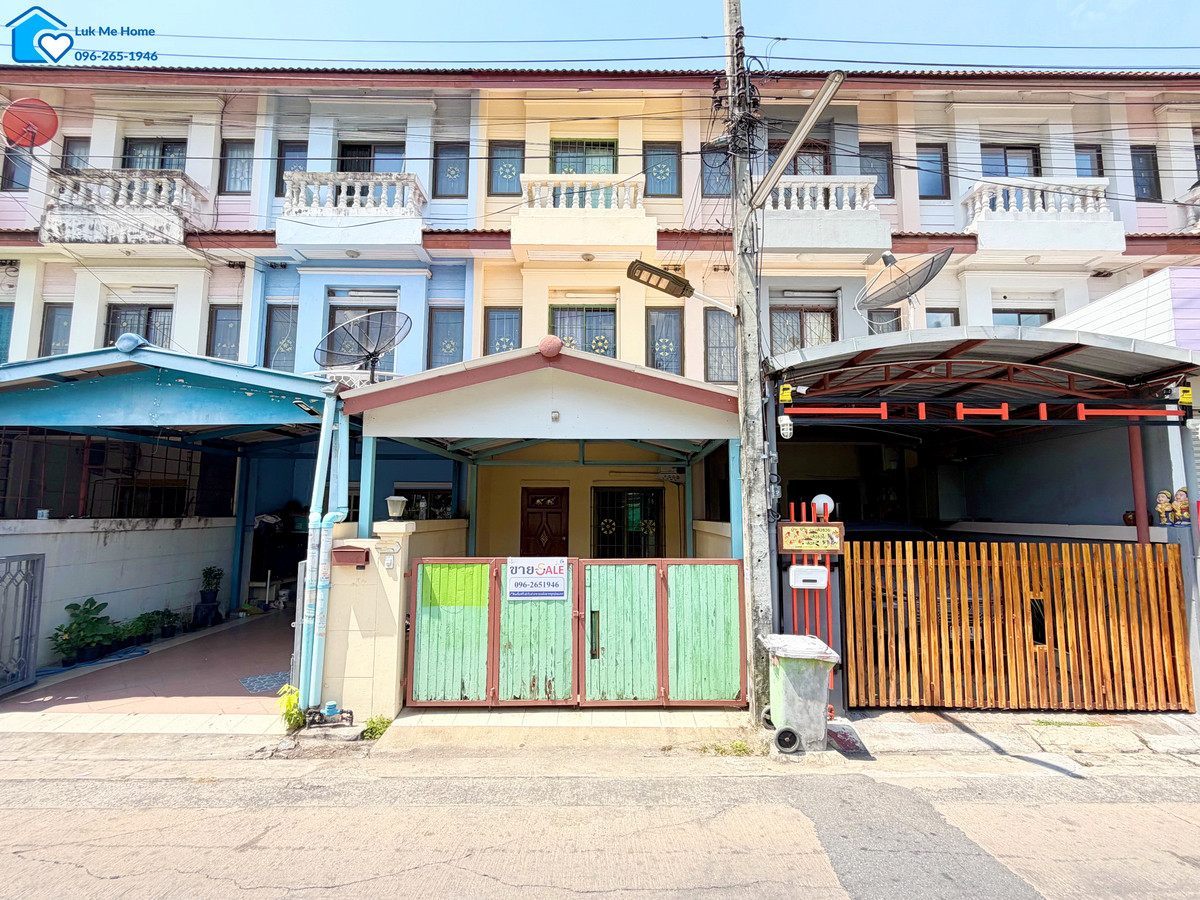 ขายทาวน์โฮมนวมินทร์ รามอินทรา : ทาวน์โฮม 3ชั้น สภาพสวย++ พร้อมเข้าอยู่ @ ซอย คู้บอน 27 จากถนนคู้บอน เข้าซอยเพียง 1กม. ทำเลดีใกล้รถไฟฟ้า สายสีชมพู 