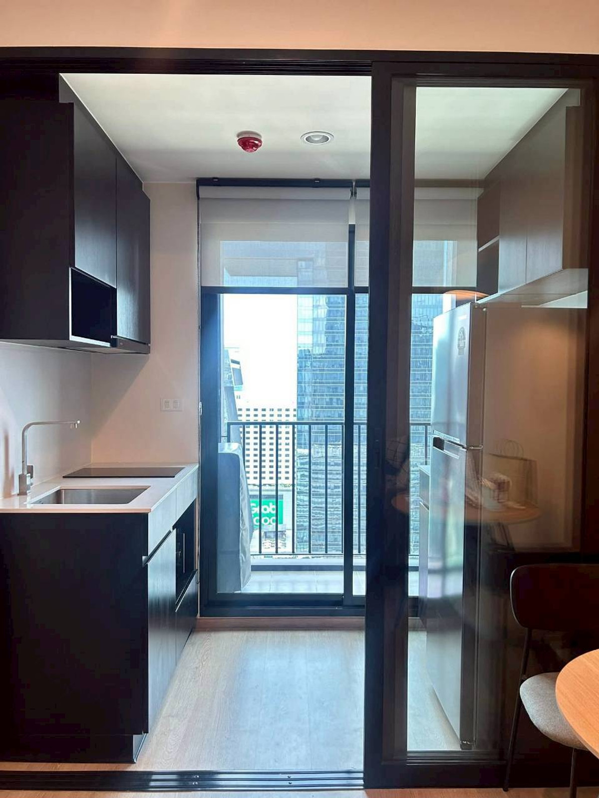 ให้เช่าคอนโดพระราม 9 เพชรบุรีตัดใหม่ RCA : ✅ NUER110 ✅ Line : @p2nproperty