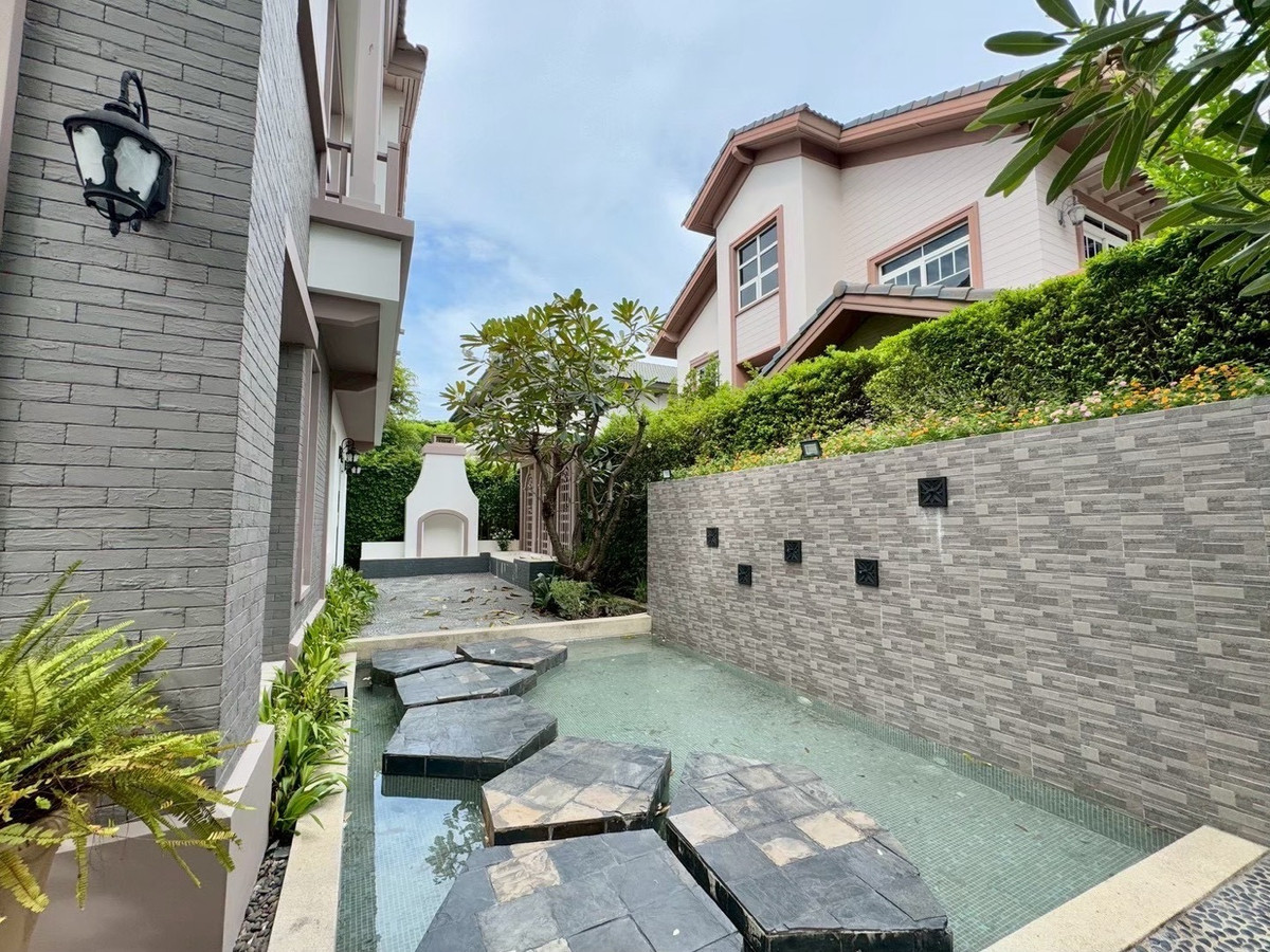 For RentHouseBangna, Bearing, Lasalle : For rent, detached house, Nantawan Bangna KM.7 For Rent Nantawan Bangna KM7