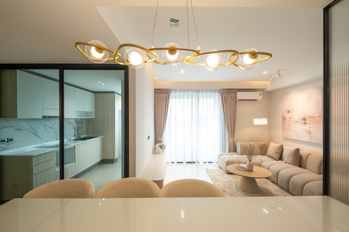 ขายคอนโดพัฒนาการ ศรีนครินทร์ : ห้องใหญ่ 87 ตรม วิวเมือง