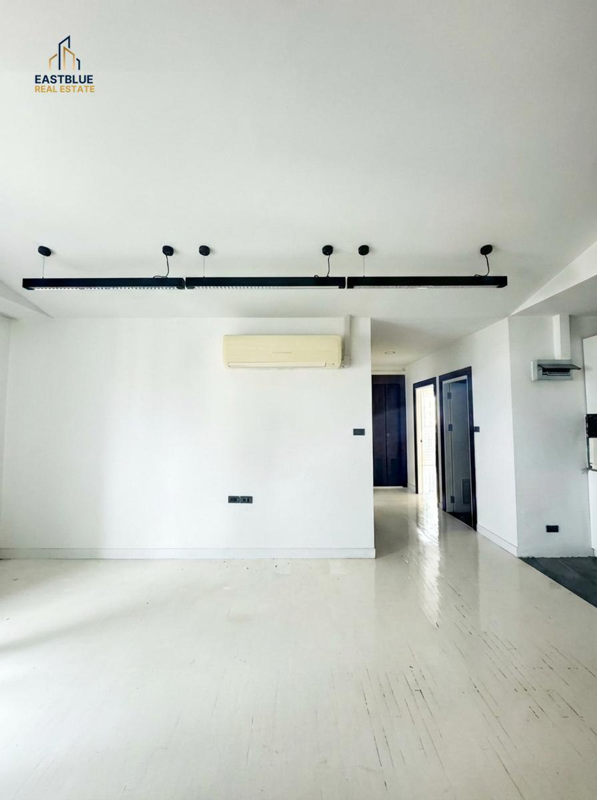 ขายคอนโดสาทร นราธิวาส : Baan Siri Sathorn Suanplu / ห้องกว้าง ทิศเหนือ โปร่งโล่งลมเย็นสบาย ราคาดีที่สุดในตลาด / 2 ห้องนอน 107 ตร.ม. โทร 0937890899