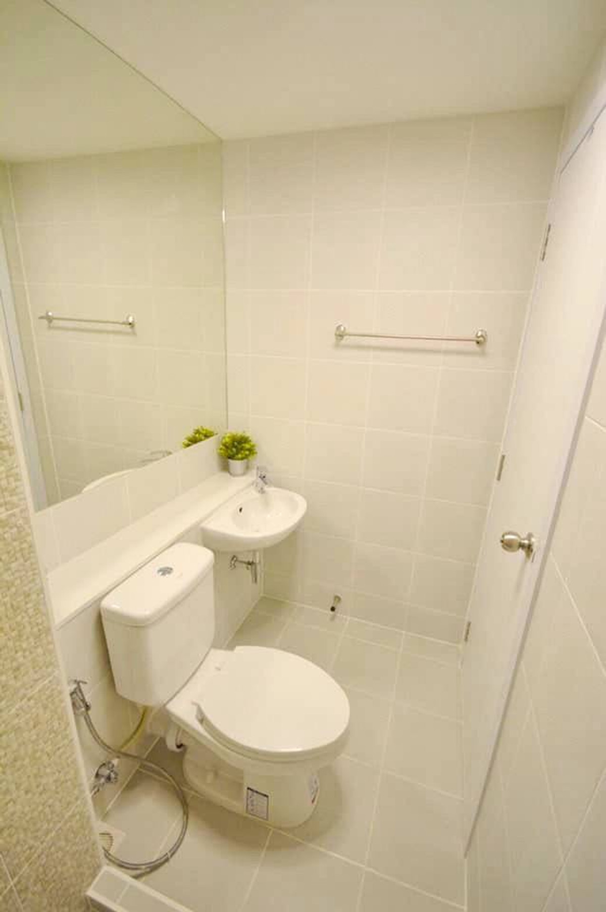 For RentCondoOnnut, Udomsuk : For rent 1 bedroom, 1 bathroom, The Tree On Nut Station.