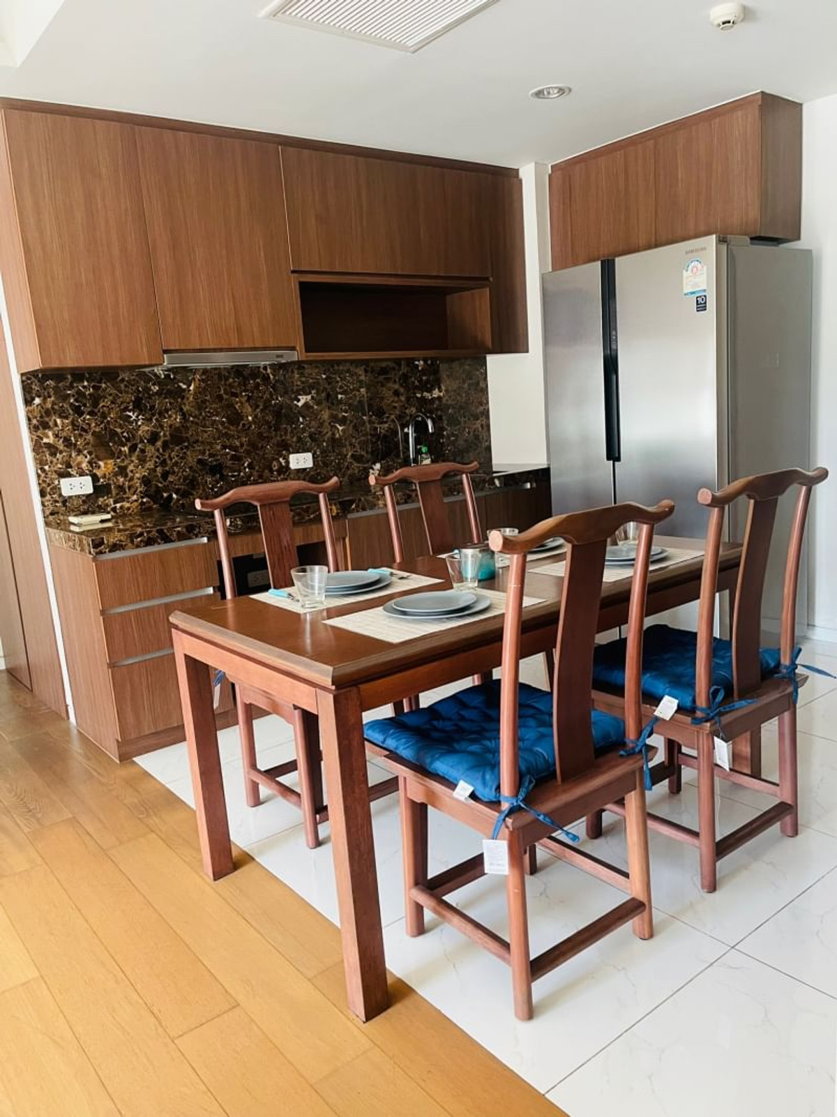 For RentCondoSukhumvit, Asoke, Thonglor : For rent: Siamese Thirty Nine, big room, satisfying! 72 sq m, 2 bedrooms, 2 bathrooms, in the heart of Sukhumvit 39, best price.