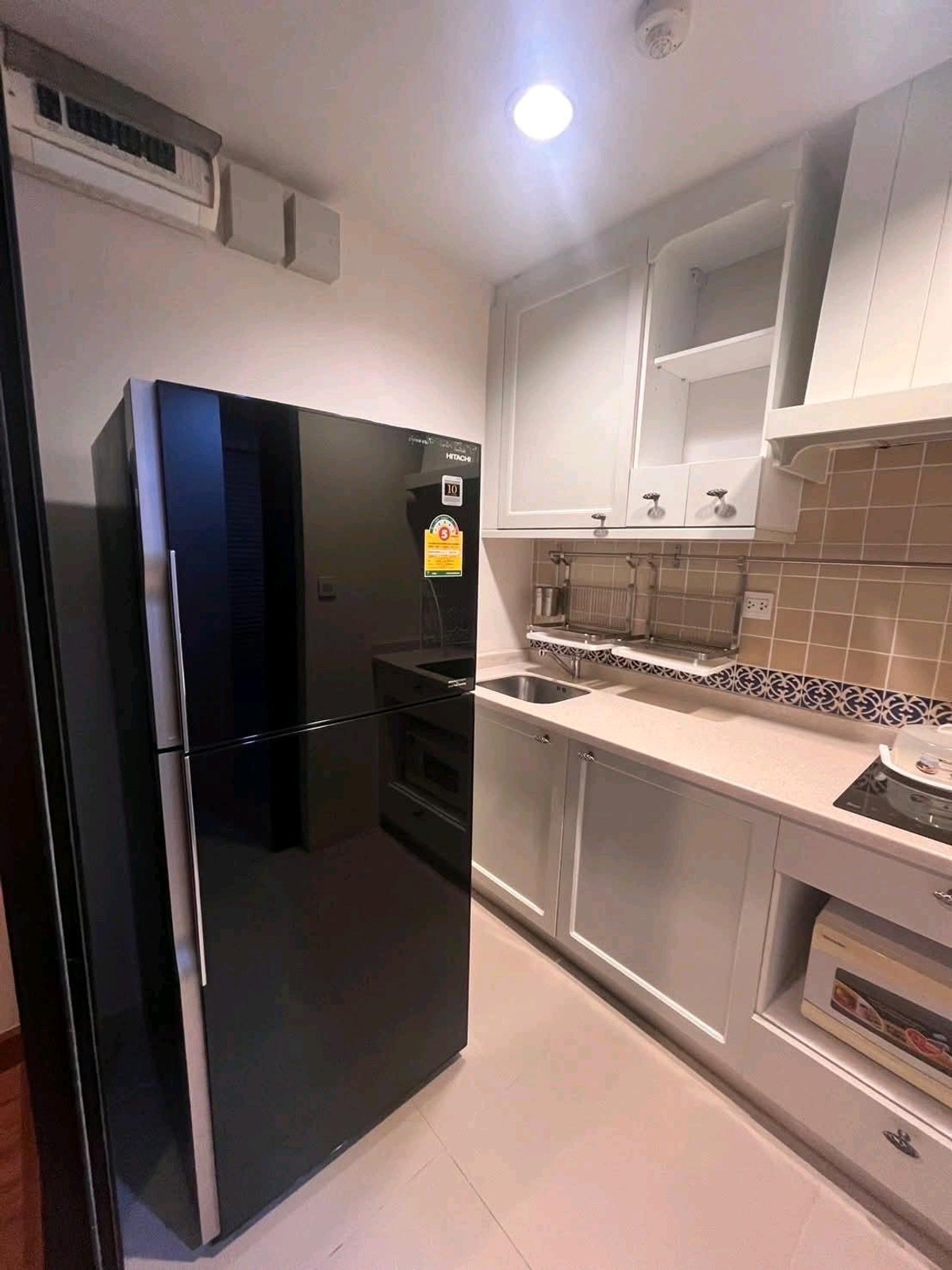 For RentCondoAri,Anusaowaree : 🚝 Near BTS Ari, convenient travel, very good location in the heart of the city.