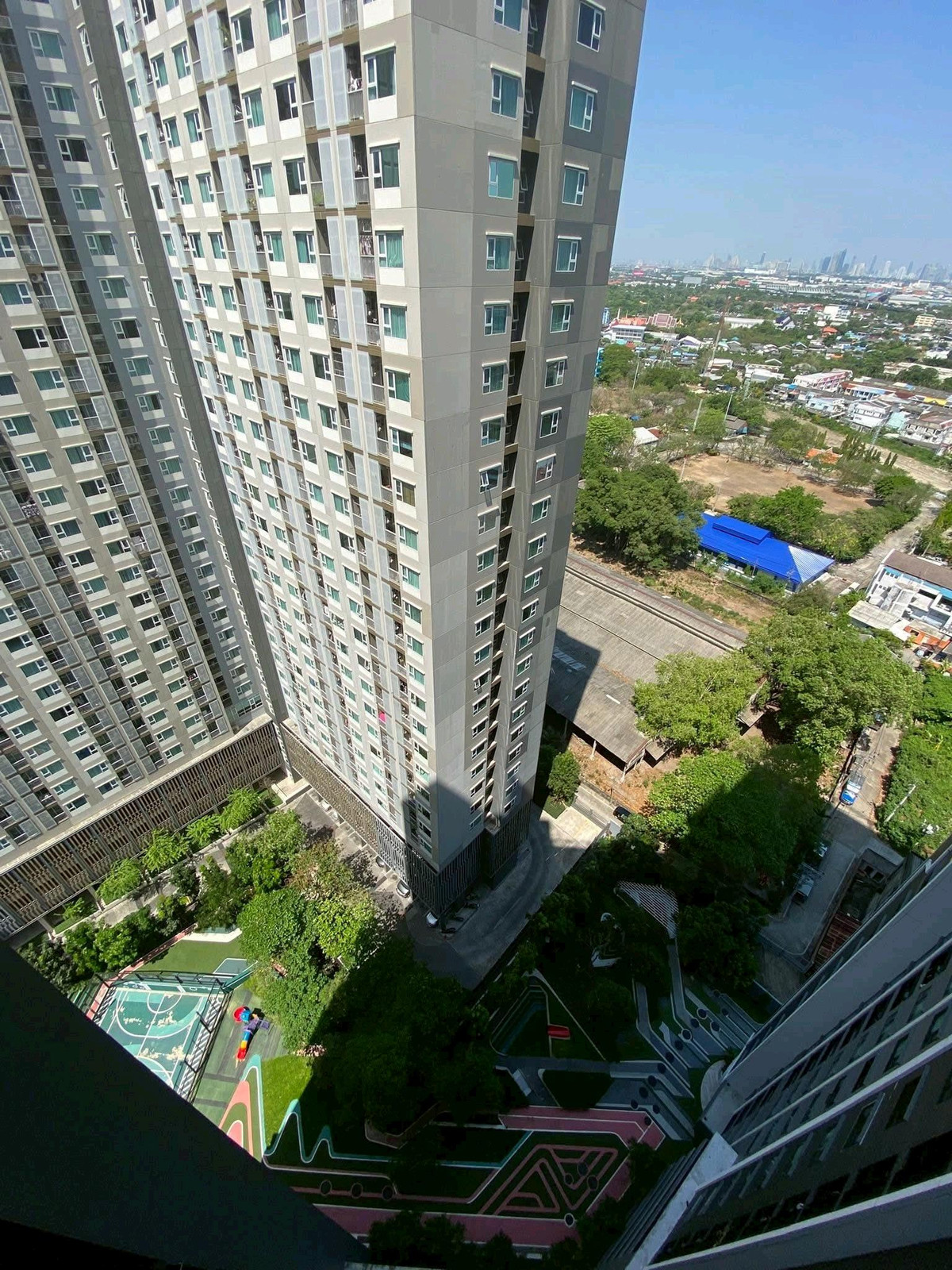 For RentCondoSamut Prakan,Samrong : #E125🎉170369 Condo for rent at Aspire Erawan Prime