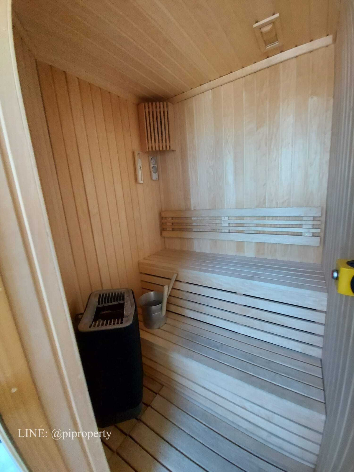 ให้เช่าคอนโดสุขุมวิท อโศก ทองหล่อ : ให้เช่าห้องชุด 2 ห้องนอน วิวสวย ในโครงการ BEATNIQ Sukhumvit 32 ย่านทองหล่อ ตกแต่งครบครัน พร้อมเข้าอยู่ได้ทันที สัมผัสไลฟ์สไตล์ทองหล่อ